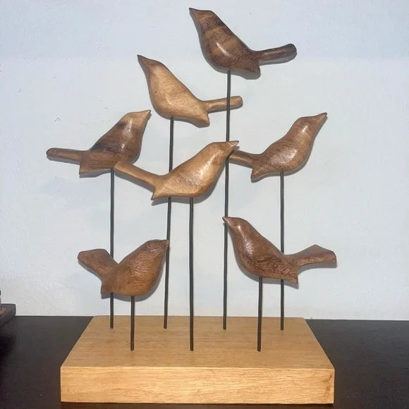 Beautiful wood decor - Picture 3 of 4